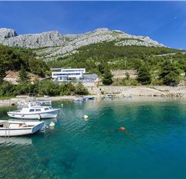 5 bedroom beachfront villa with heated pool near Omis, sleeps 9
